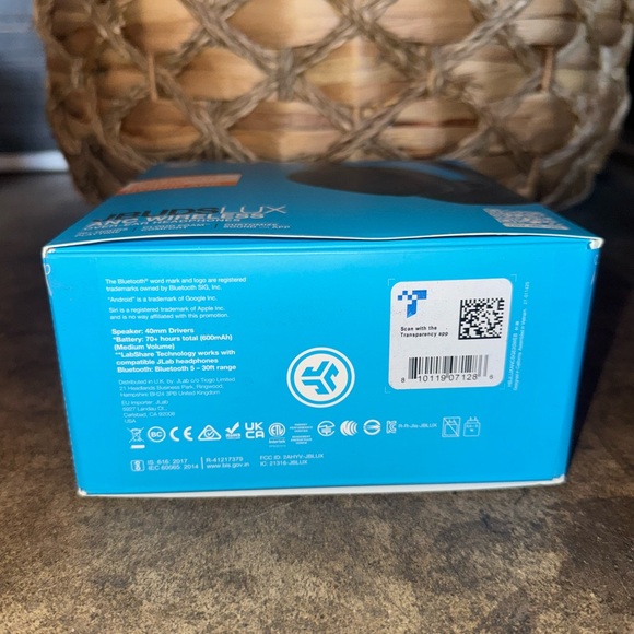 JLab JBuds Lux ANC Wireless Headphones - Sage Green - Picture 5 of 7